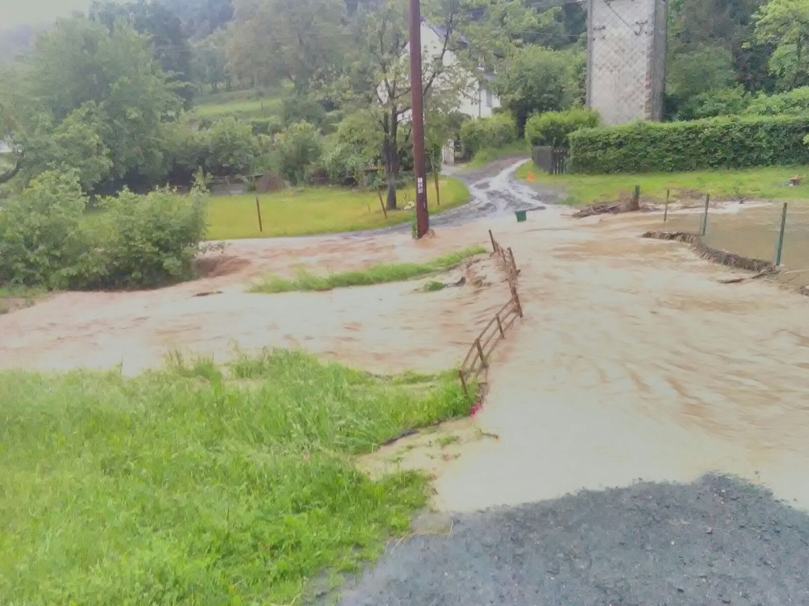 Überflutung / geflutete Keller Rhens - Kameradschaft der Freiwilligen